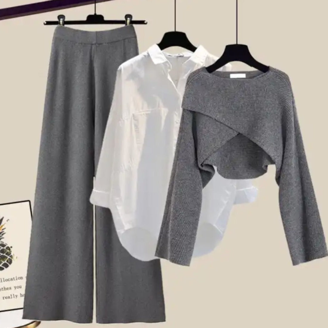 AMIRA – SET COMODO DI TRE PEZZI CON MANICHE LUNGHE