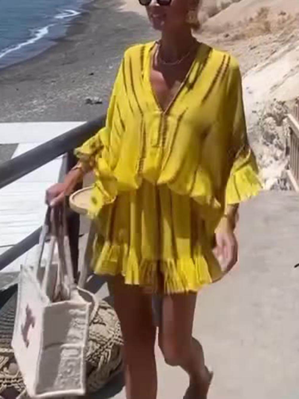 Lara - Mini Abito Casual di Scollo a V Morbido