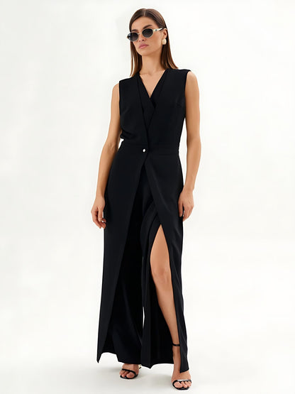 Jumpsuit nero senza maniche con effetto avvolgente e gamba larga