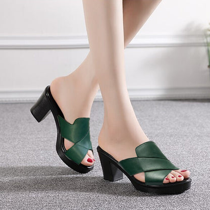 Vireya™ | Sandali Ortodónticas Eleganti