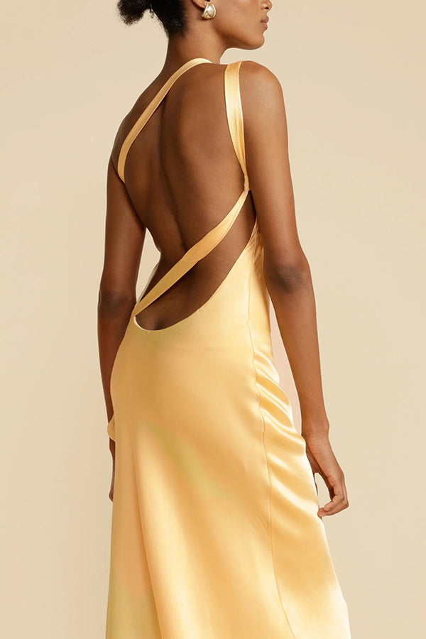 Abito maxi in raso asimmetrico