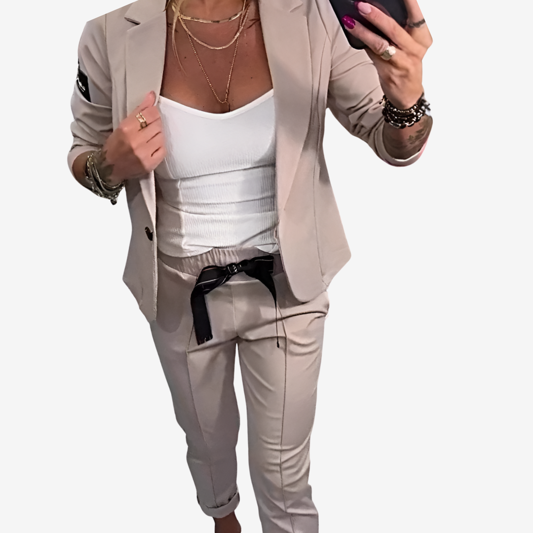 Anne™ Completo Moderno