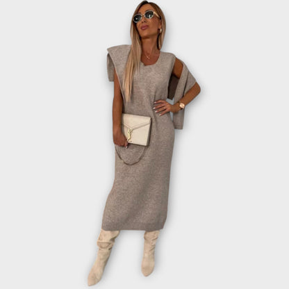 Il Completo di Maglione e Gonna Luxe Knit