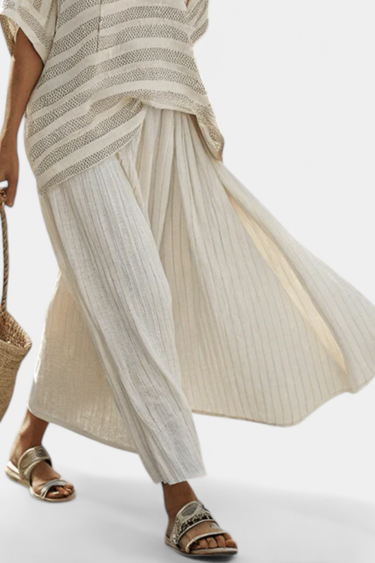 Westlyn | Top di Bambù a Righe Comodo e Pantaloni di Lino Fluidos