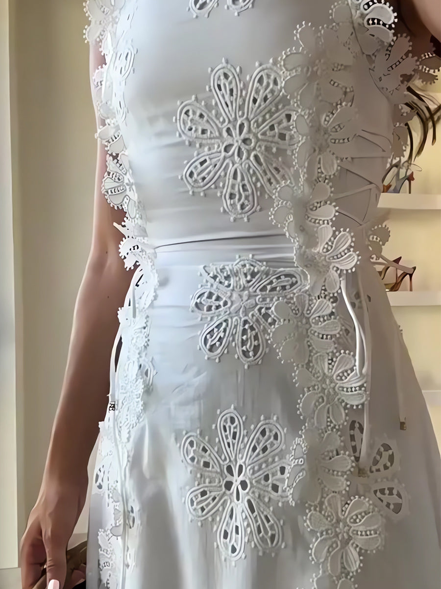 Éliora – Abito Maxi di Pizzo Floreale con Spalline Ajustables