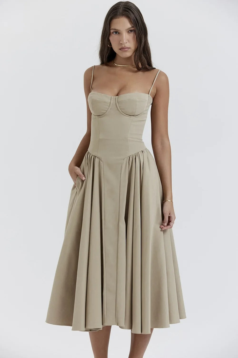Elara | Abito con spalline con corsetto