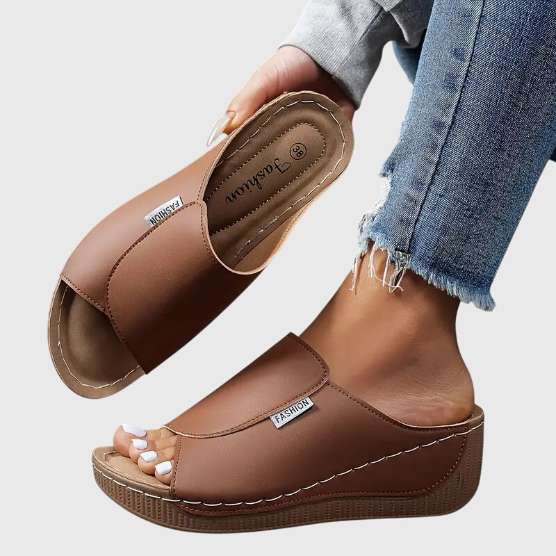 Esther™ | Sandali ortopedici eleganti
