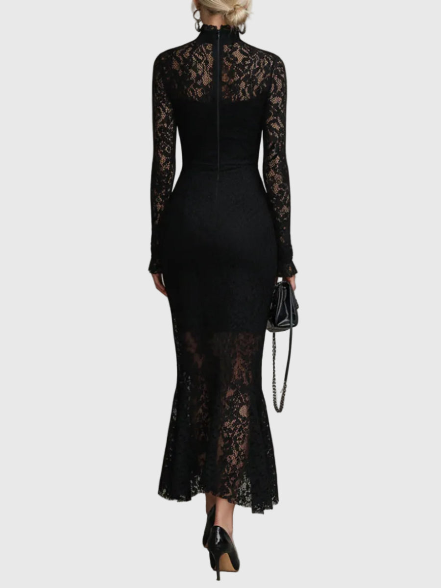Monica | Elegante Abito lungo di Pizzo con Cola di Sirena