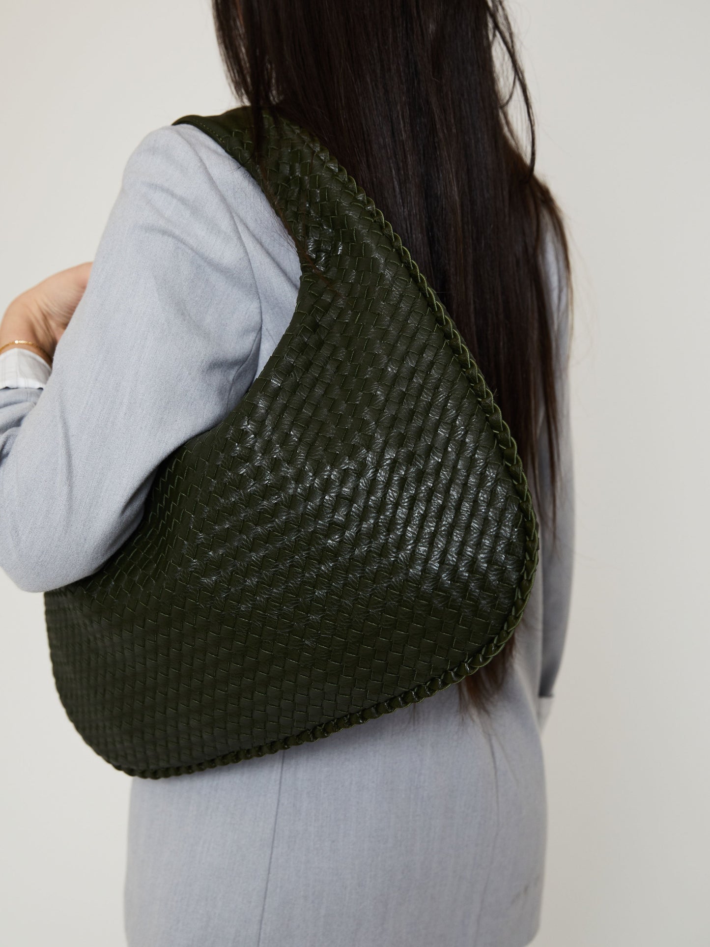 Victoria | Borsa Virale