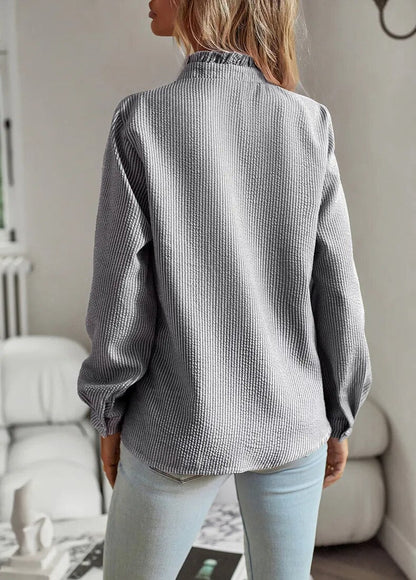 Grace – Blusa di Bottoni con Volant