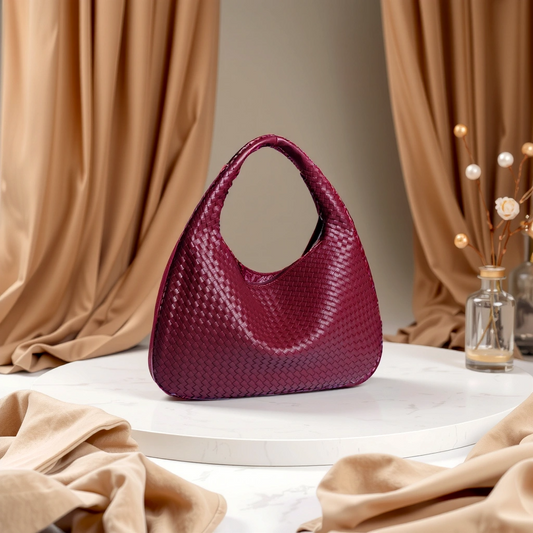 Victoria | Borsa Virale