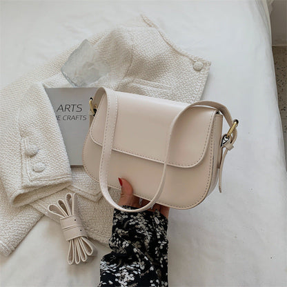 Eldborg | Borsa Elegante di spalla in tonalità nude opaca