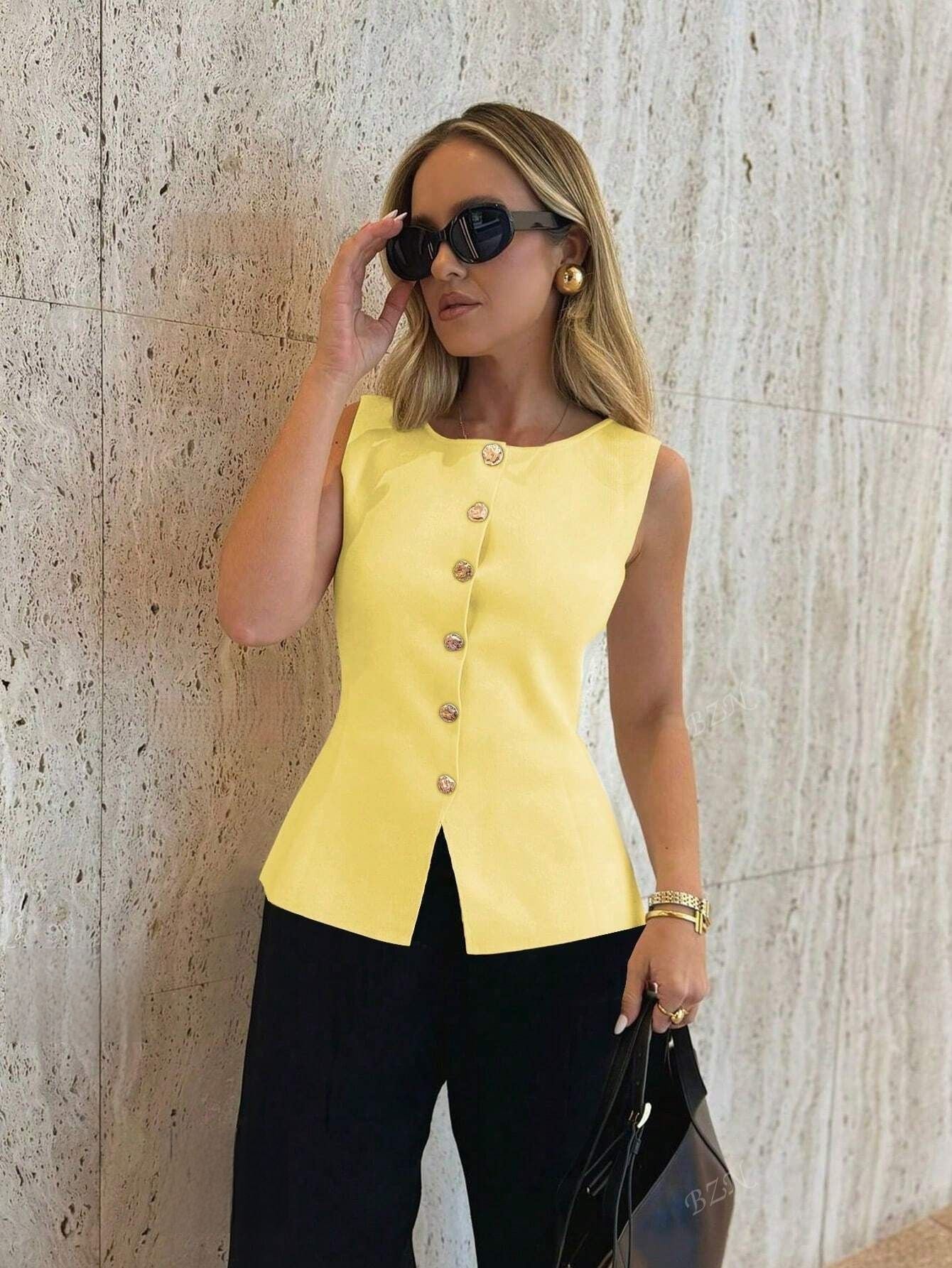 Grier – Top Peplum Senza maniche con bottoni