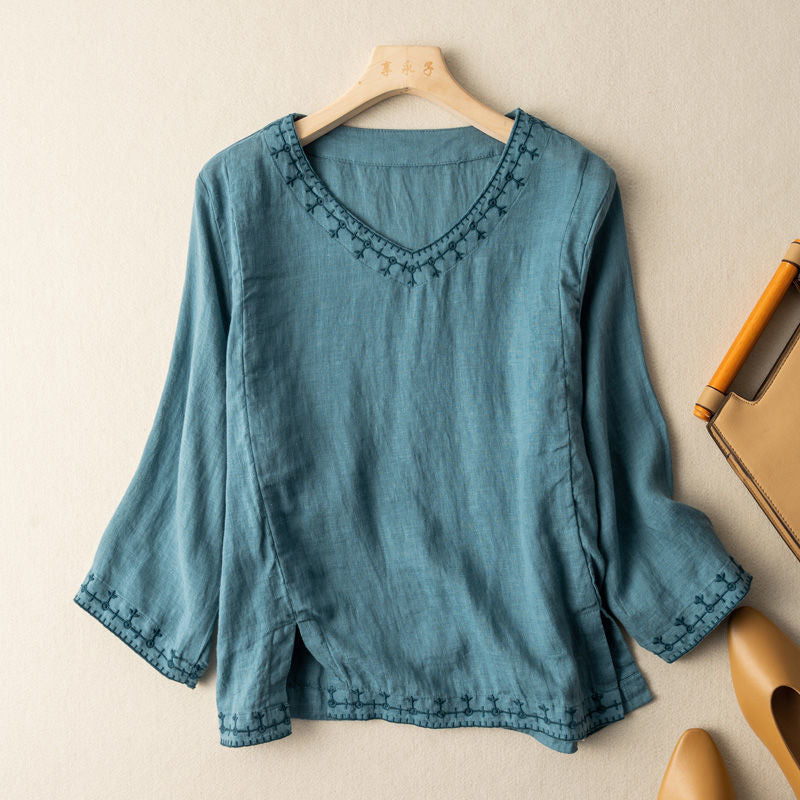 Nesta – Blusa Ricamata con scollo a V