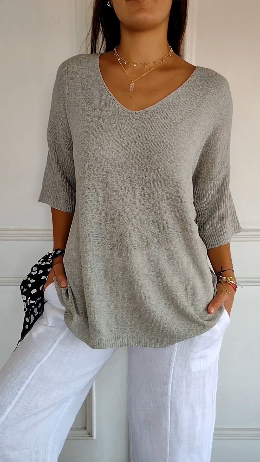 Top Primaveral con scollo a V