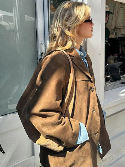 EMMA | Giacca con revers e tasca alla moda