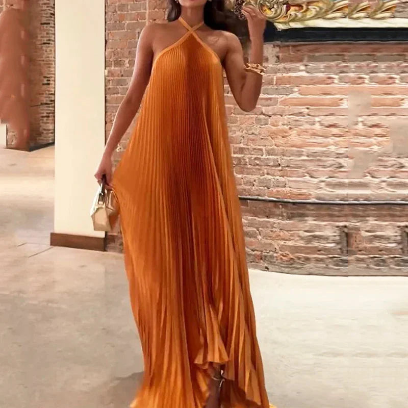 Mira - Abito Maxi con Collo Halter Plissettato Chic