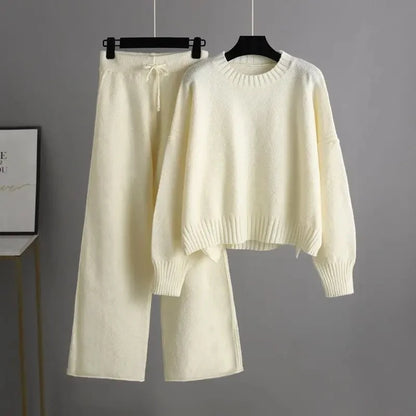 CAMILLE – SET DUE PEZZI DI MAGLIA COMODO