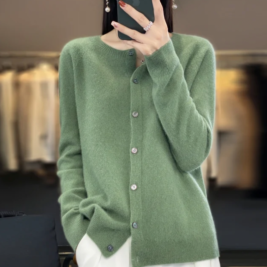 Rhea | Cardigan in merino leggero da donna | classico di ogni giorno
