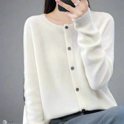 Rhea | Cardigan in merino leggero da donna | classico di ogni giorno