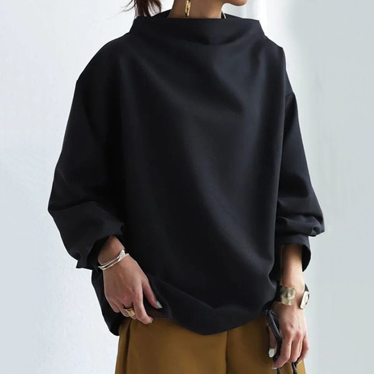 Liscia | Top Casual con Collo alto