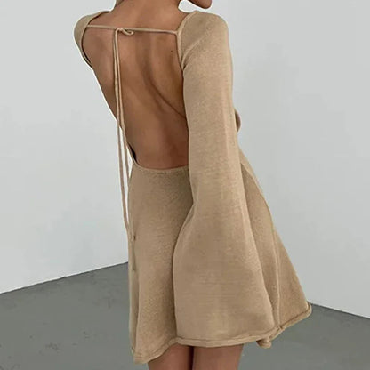Mini Abito di Maniche lunghe da donna con Scollo Amplio e Puños Acampanados