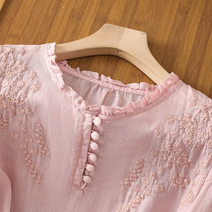 Evelyn – Blusa Ricamata con bottoni nella Parte Frontale