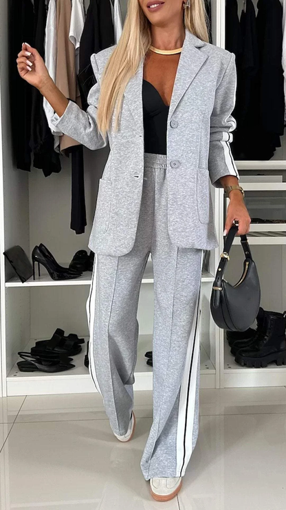 BRIELLE – SET DI BLAZER E JOGGER DEPORTIVO LUXE