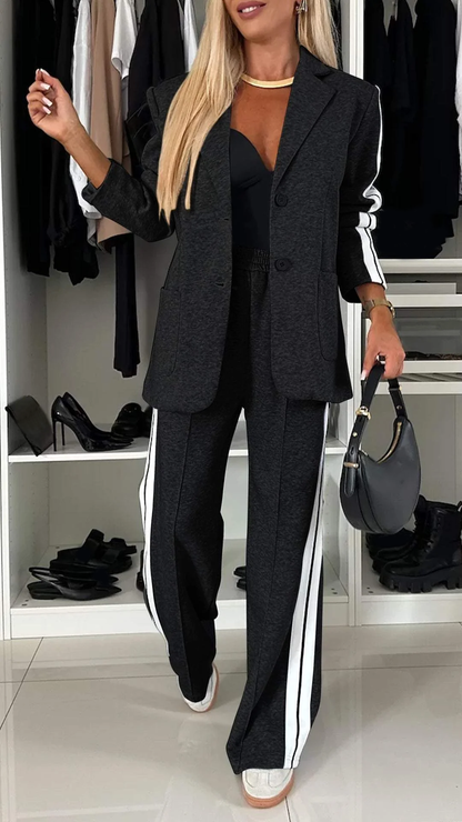 BRIELLE – SET DI BLAZER E JOGGER DEPORTIVO LUXE