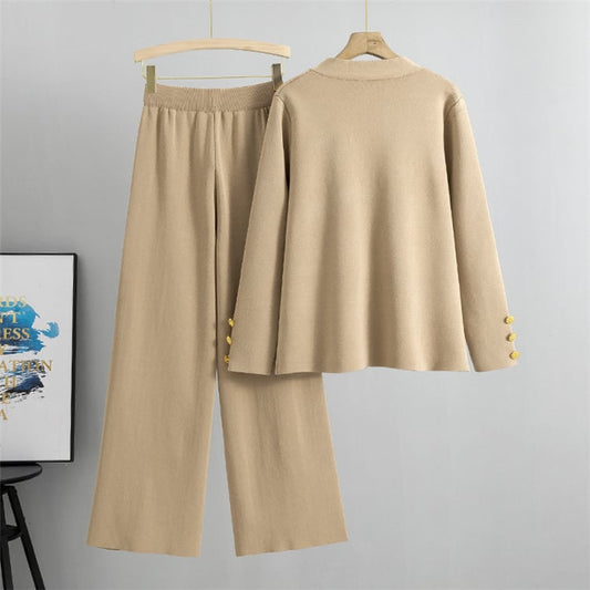 AZARIA – SET COMPLETO DI PANTALONI DI LANA CON MAGLIONE E BOTTONI DI METAL