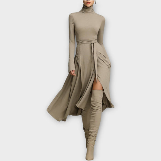 Abito Maxi Envolvente con Collo Alto Elegante
