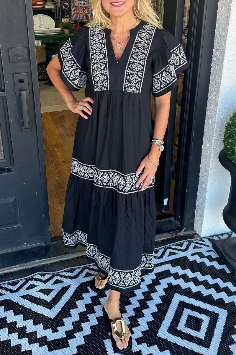 SORAYA – ABITO A-LINE CON SCOLLO A V E STAMPA GEOMETRICA