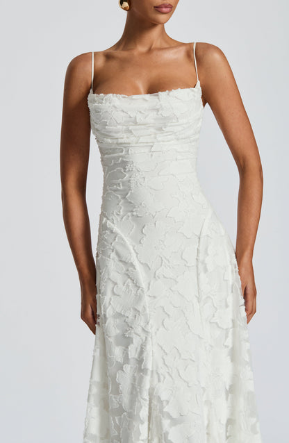 Lucina | Abito maxi di Eleganza Raffinata
