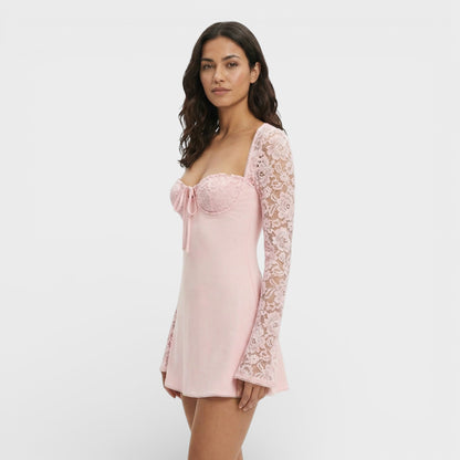Abito mini Pizzo Manica Svasata