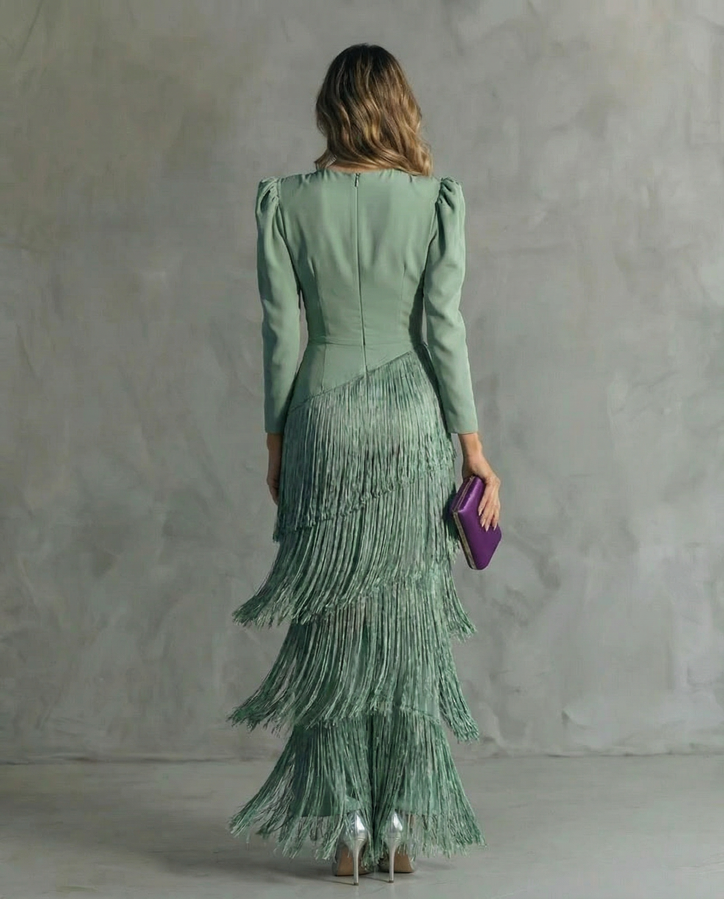Clara ™ | Abito midi Elegante con Maniche di Frange