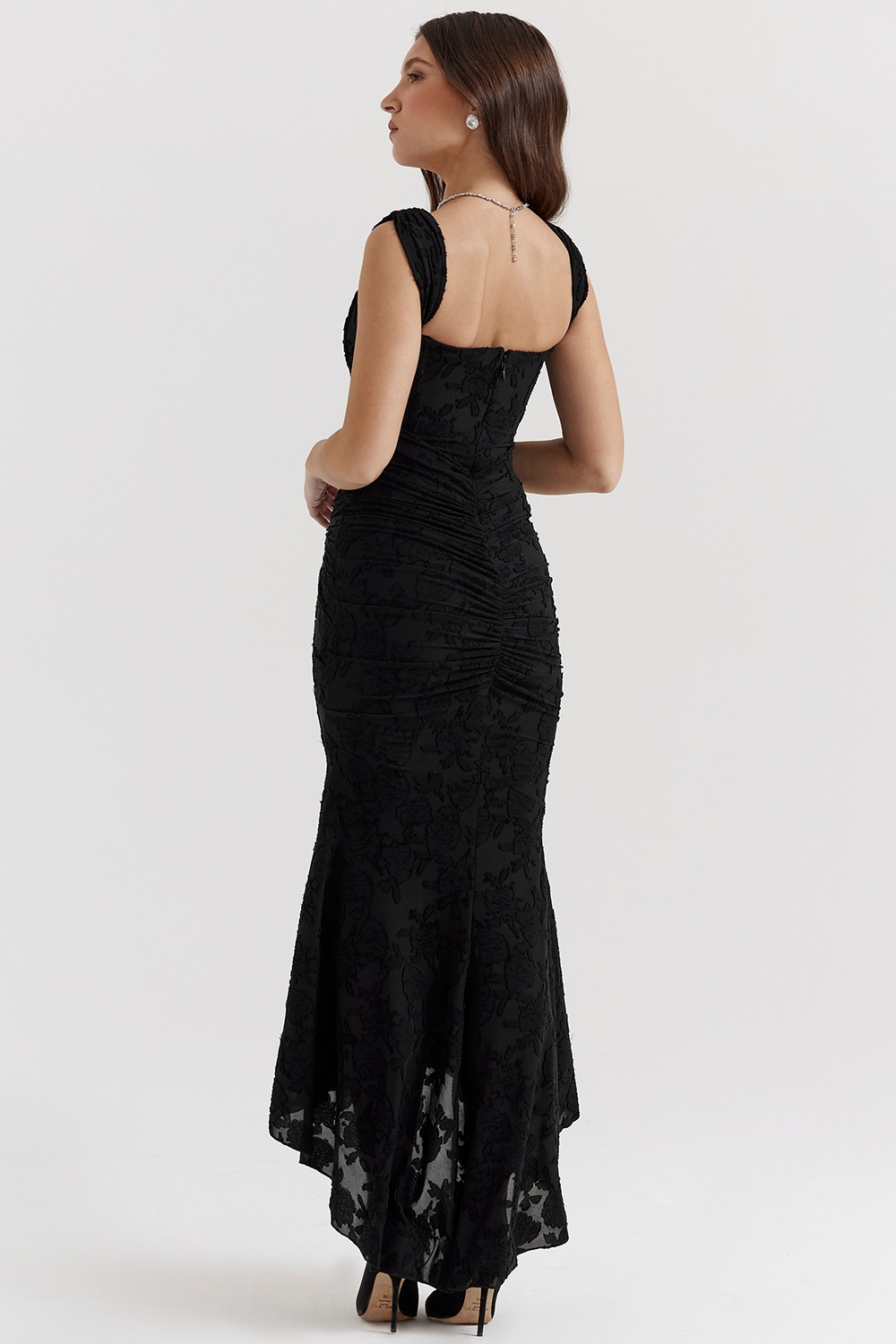 Dove - Abito Maxi di Pizzo Elegante e Aderente