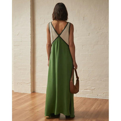 RENATA | ABITO CON SCOLLO A V