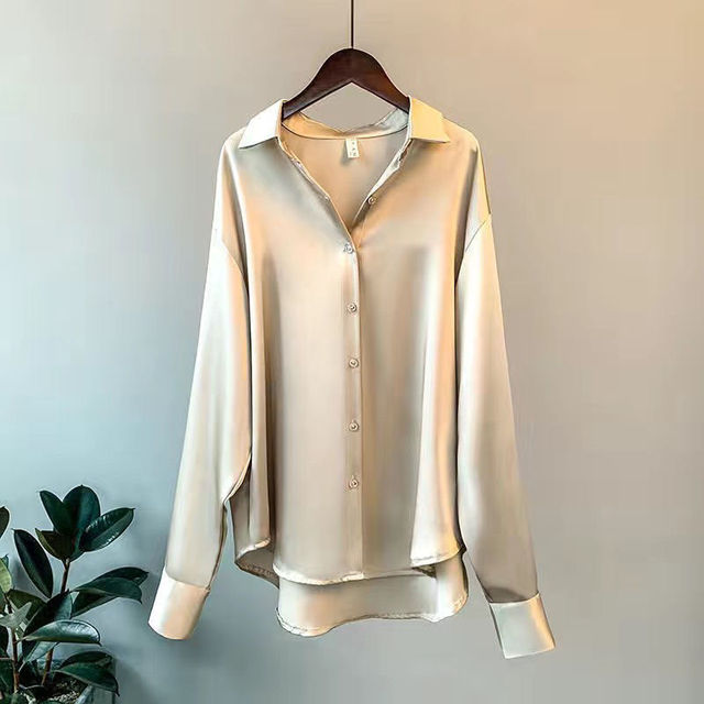 Olivia - Blusa di Satin Brillante a maniche lunghe