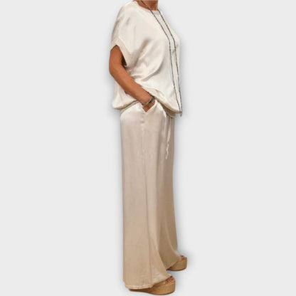 Set due pezzi in Satin Lusso