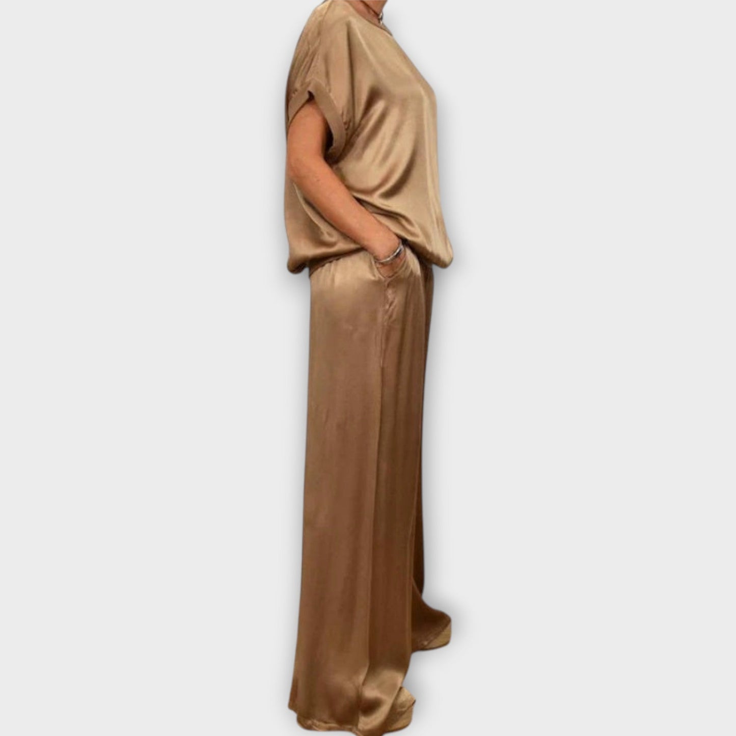 Set due pezzi di Satin Luxe