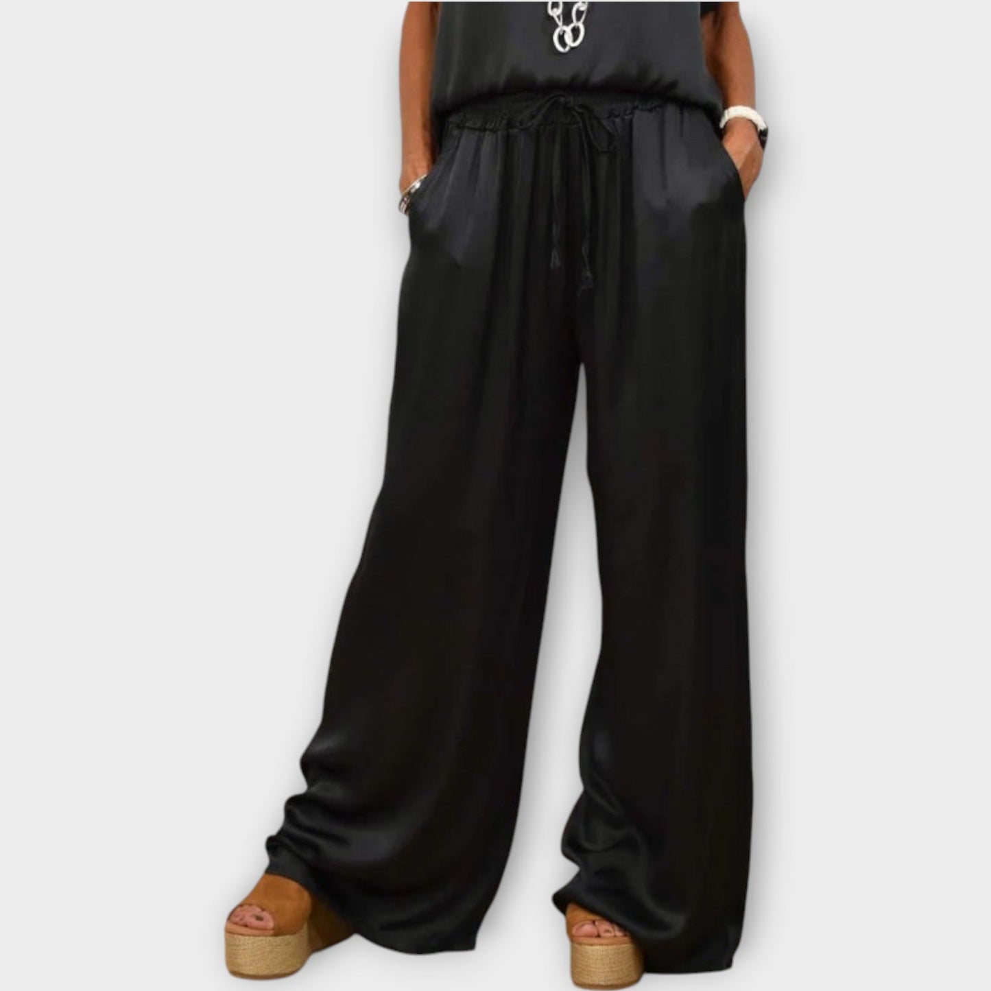 Set di Satin Luxe di Due pezzi