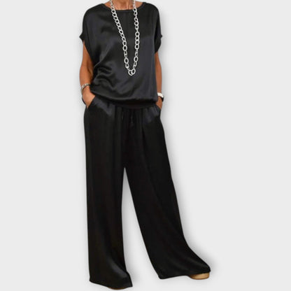 Set di Satin Luxe di Due pezzi