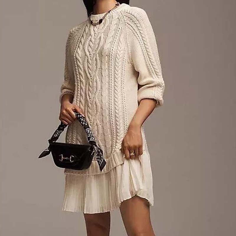Il Abito A-Line di Maglia Cableado - Il Abito di Maglione Valorizzante