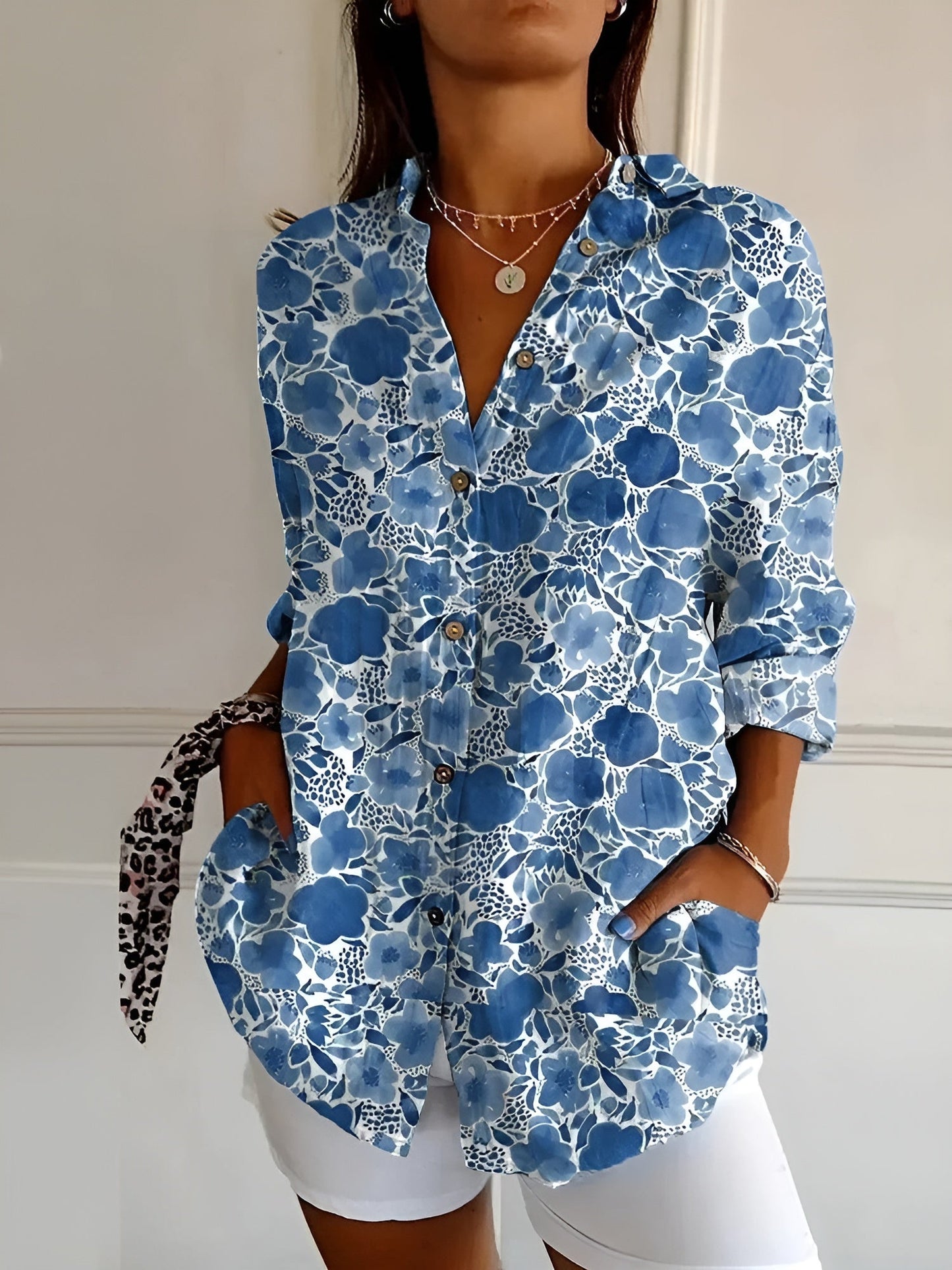 BLUSA FLOREALE DESIREE CON TAPETA DI BOTTONI